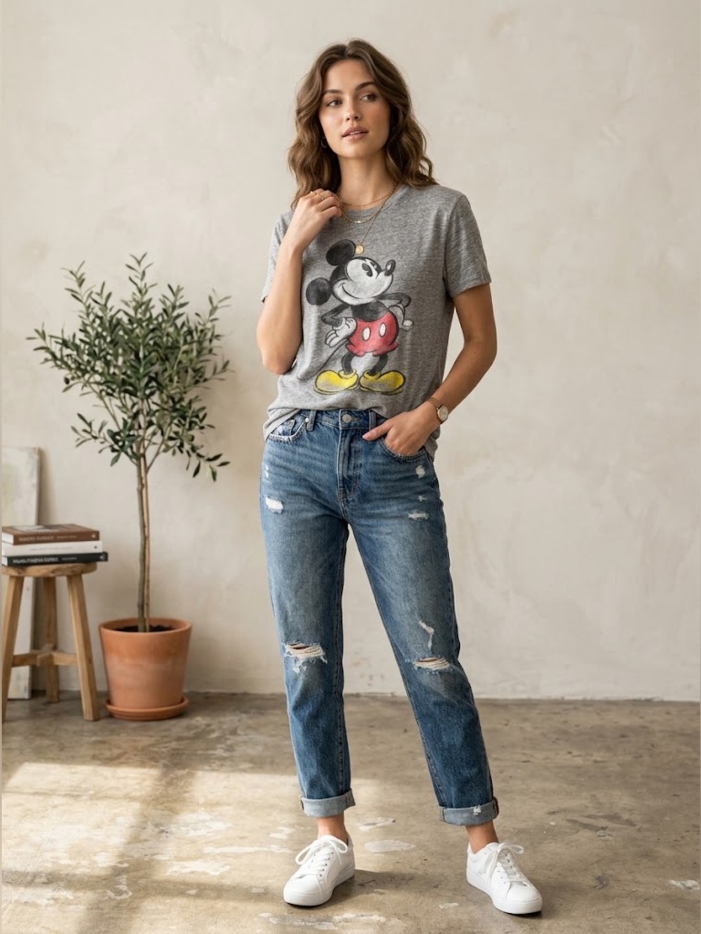 Disney Gray Mickey Mouse Graphic Tee - Gray, Red, Yellow medium
